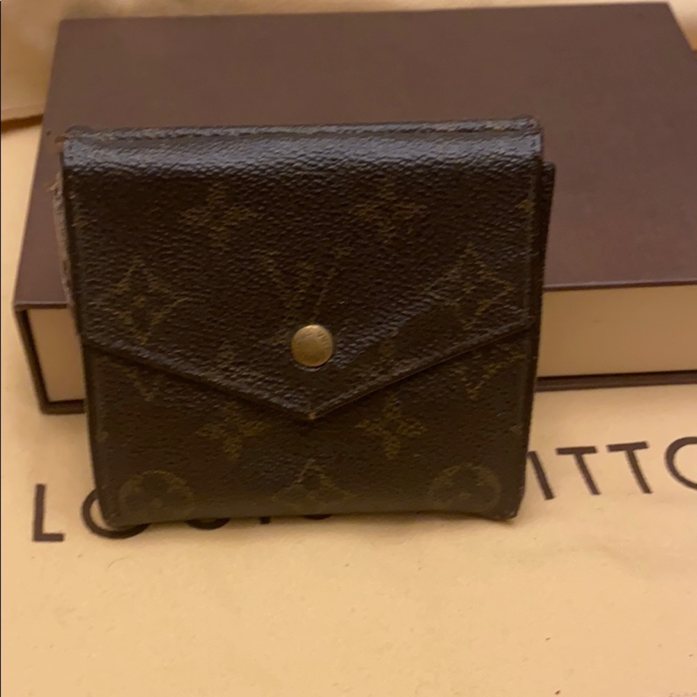 Louis Vuitton Bifold Wallet